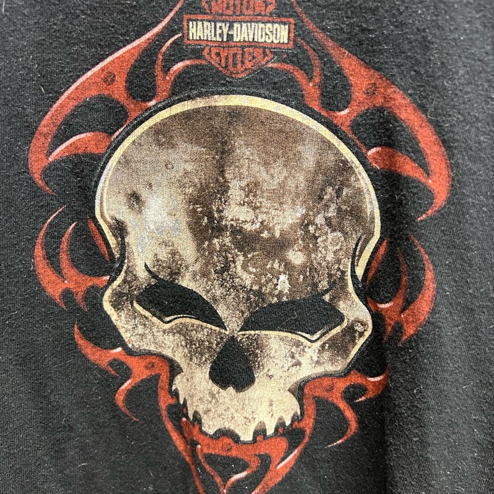 Harley shirt size large